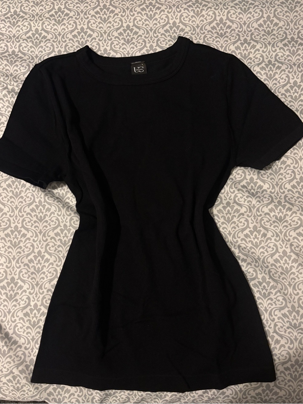 Women's Black Short Sleeve Tee